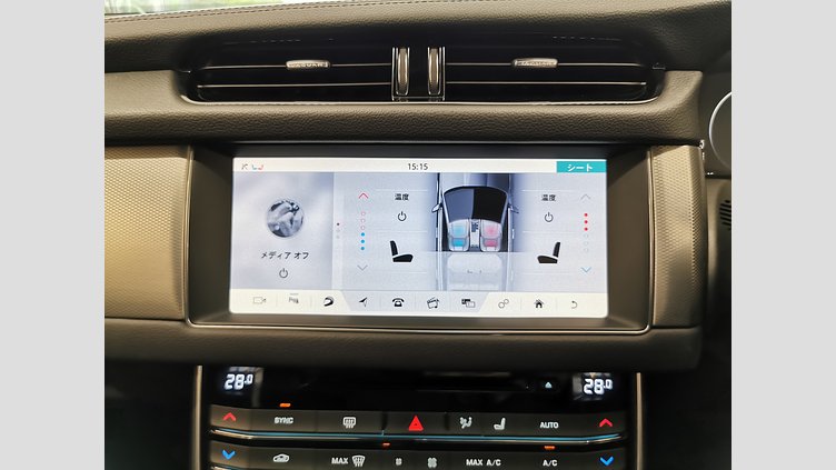 2017 認定中古車 Jaguar XF Corris Grey 2.0L プレステージ