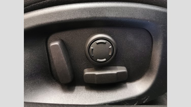 2017 認定中古車 Jaguar XF Corris Grey 2.0L プレステージ