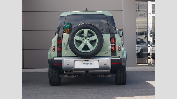 2023 認定中古車 Land Rover Defender 110 グラスミアグリーン D300 AWD（AT） 75TH LIMITED EDITION