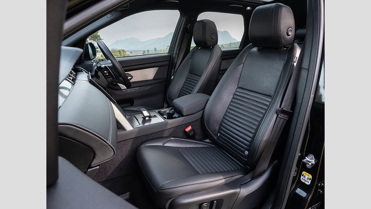 2025 Approved Land Rover Discovery Sport Santorini Black AWD Auto D200 SE R-Dynamic