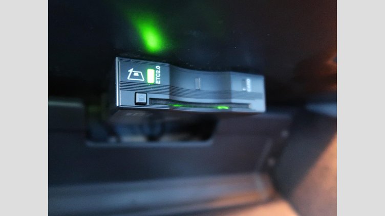 2020 認定中古車 Land Rover Range Rover Evoque サントリーニブラック P200 SE