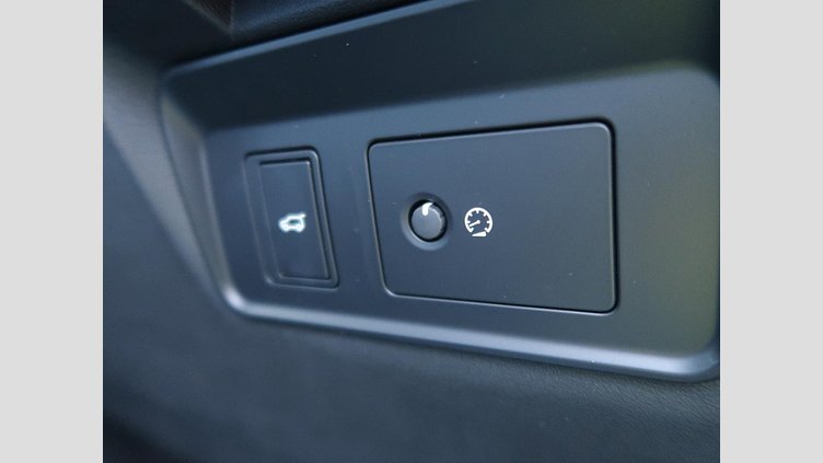 2020 認定中古車 Land Rover Range Rover Evoque サントリーニブラック P200 SE