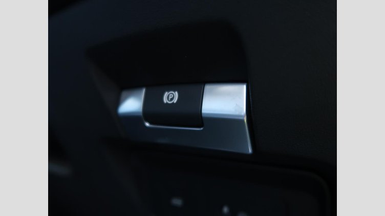 2020 認定中古車 Land Rover Range Rover Evoque サントリーニブラック P200 SE