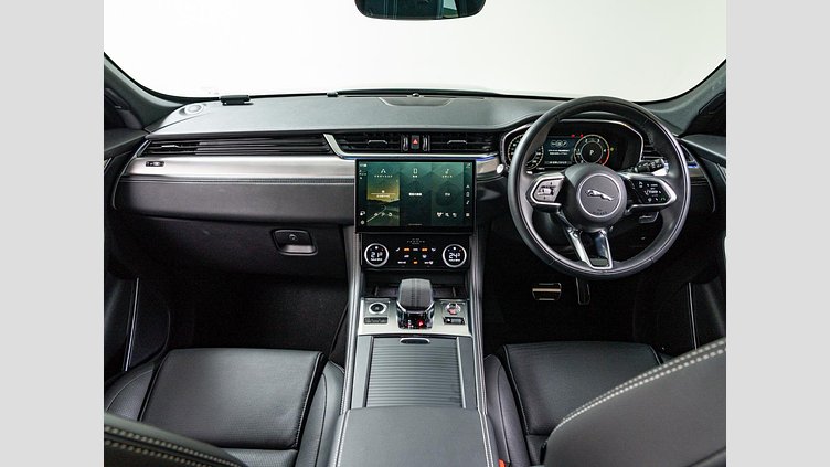 2023 認定中古車 Jaguar F-Pace アイガーグレイ D204 AWD（オートマチック）MHEV R-DYNAMIC SE