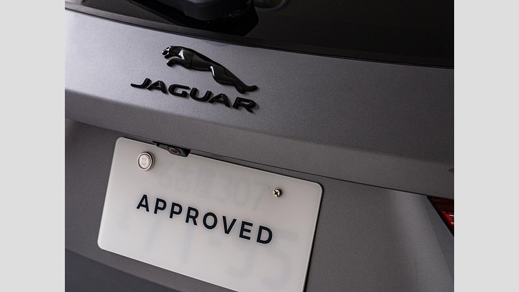 2023 認定中古車 Jaguar F-Pace アイガーグレイ D204 AWD（オートマチック）MHEV R-DYNAMIC SE