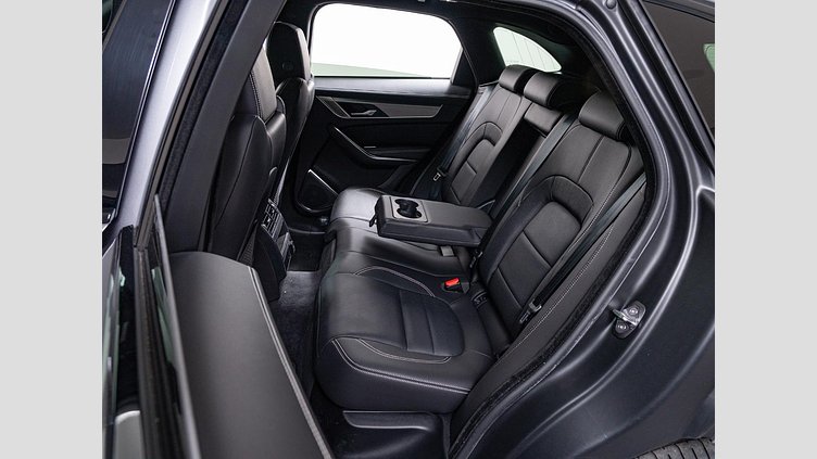 2023 認定中古車 Jaguar F-Pace アイガーグレイ D204 AWD（オートマチック）MHEV R-DYNAMIC SE