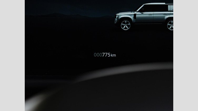 2024 認定中古車 Land Rover Defender 110 アイガーグレイ P300 AWD（AT） SE