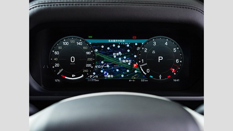 2024 認定中古車 Land Rover Defender 110 アイガーグレイ P300 AWD（AT） SE