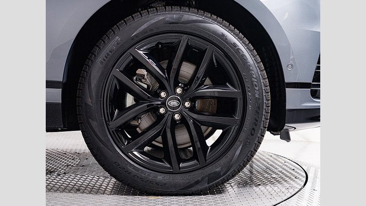 2024 認定中古車 Land Rover Range Rover Velar ザダルグレイ D200マイルドハイブリッド（ディーゼル） スタンダードホイールベース Dynamic SE