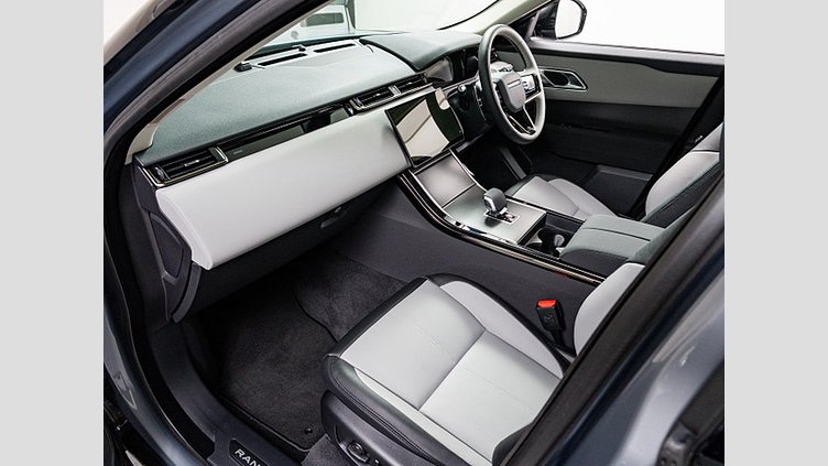 2024 認定中古車 Land Rover Range Rover Velar ザダルグレイ D200マイルドハイブリッド（ディーゼル） スタンダードホイールベース Dynamic SE
