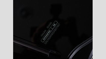 Range Rover Velar 13