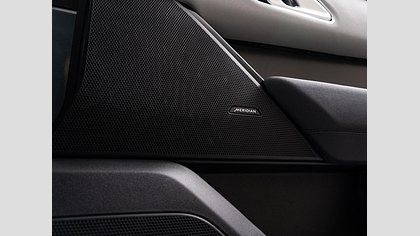 Range Rover Velar 37