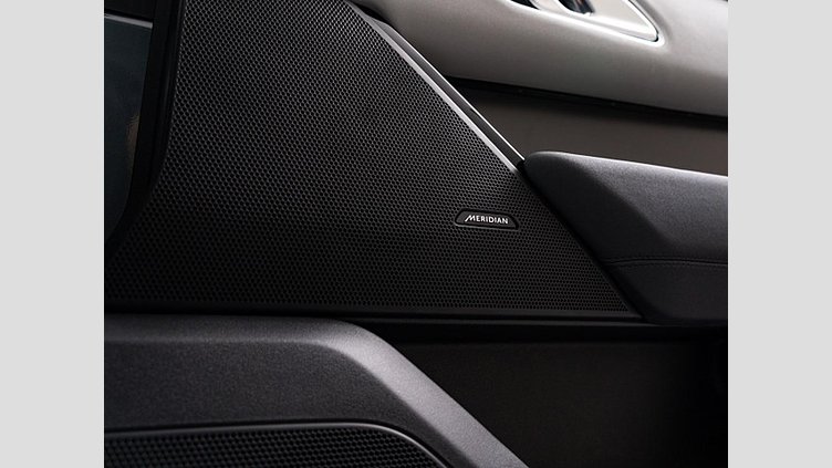 2024 認定中古車 Land Rover Range Rover Velar ザダルグレイ D200マイルドハイブリッド（ディーゼル） スタンダードホイールベース Dynamic SE