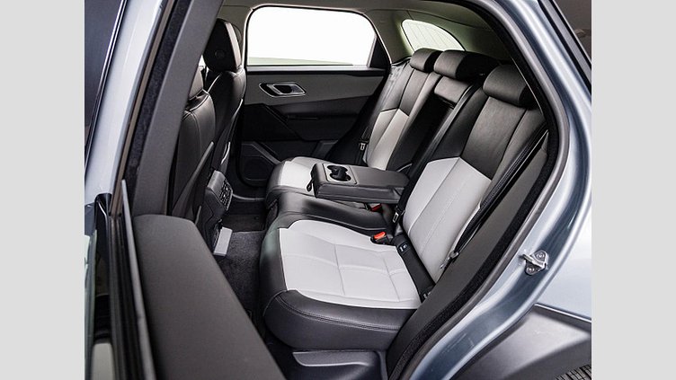 2024 認定中古車 Land Rover Range Rover Velar ザダルグレイ D200マイルドハイブリッド（ディーゼル） スタンダードホイールベース Dynamic SE