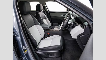 Range Rover Velar 35