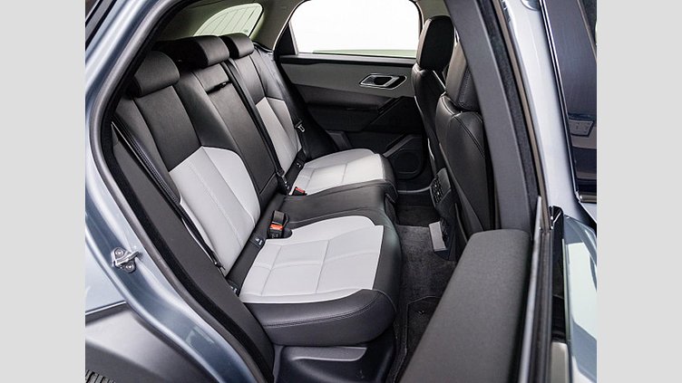 2024 認定中古車 Land Rover Range Rover Velar ザダルグレイ D200マイルドハイブリッド（ディーゼル） スタンダードホイールベース Dynamic SE