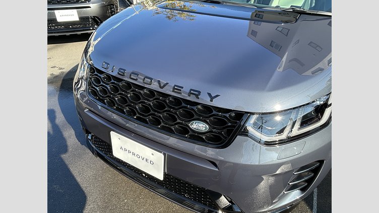 2024 認定中古車 Land Rover Discovery Sport ヴァレジネブルー D200マイルドハイブリッド（ディーゼル） 標準ホイール Dynamic SE
