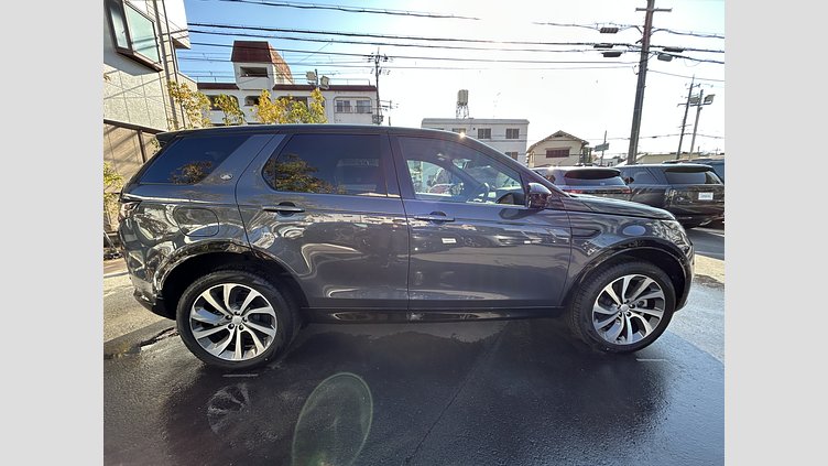 2024 認定中古車 Land Rover Discovery Sport ヴァレジネブルー D200マイルドハイブリッド（ディーゼル） 標準ホイール Dynamic SE