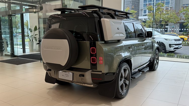 2025 新車 Land Rover Defender 110 (1DJ) 盤古大陸綠 Pangea Green D300  輕油電混合 X-Dynamic HSE