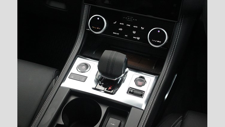 2025 Approved Jaguar F-Pace Eiger Grey AWD D300 AWD HSE R-DYNAMIC 