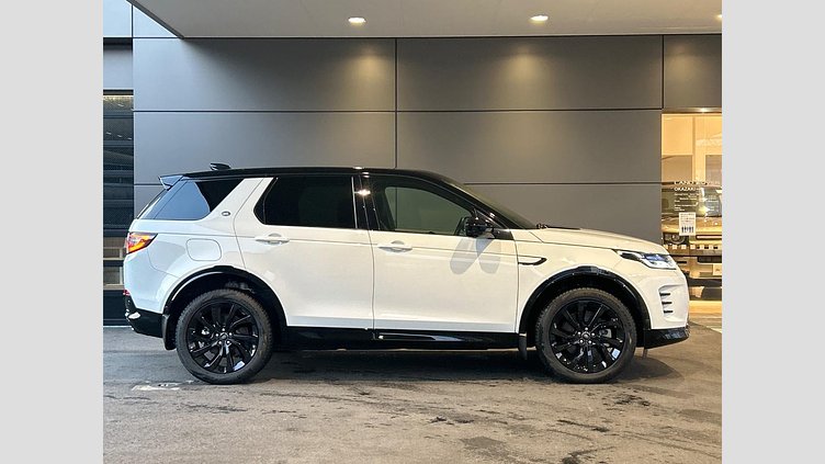 2024 認定中古車 Land Rover Discovery Sport フジホワイト プラグインハイブリッド（ガソリン） 標準ホイール Dynamic HSE