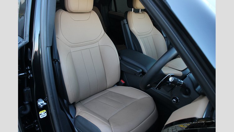 2025 Approved Land Rover Range Rover Sport Santorini Black AWD P360 SE R-Dynamic 