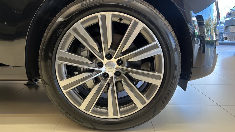 2025 新車 Land Rover Range Rover (1AG) Santorini Black 聖托里尼黑 P400 汽油 (輕油電混合) 長軸距7人座 HSE