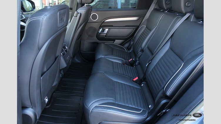 2023 Approved Land Rover Discovery Byron Blue AWD D300 HSE R-DYNAMIC 