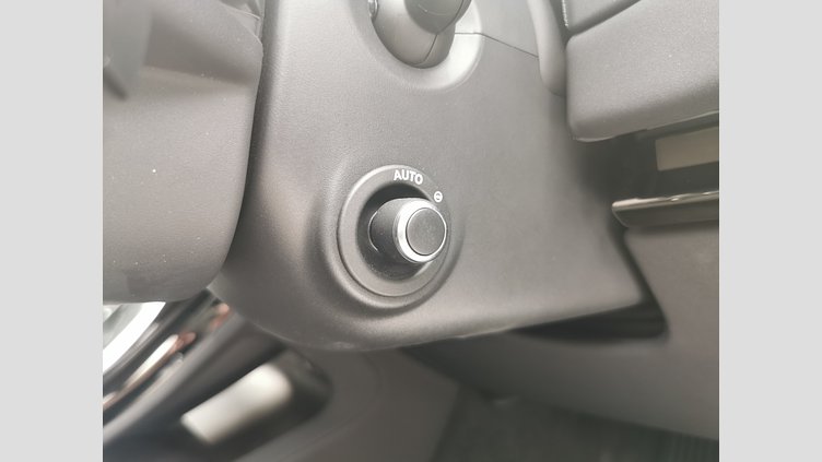 2024 認定中古車 Land Rover Range Rover Sport ベロシティブルー - グロスフィニッシュ P550eプラグインハイブリッド（ガソリン） スタンダードホイールベース Autobiography