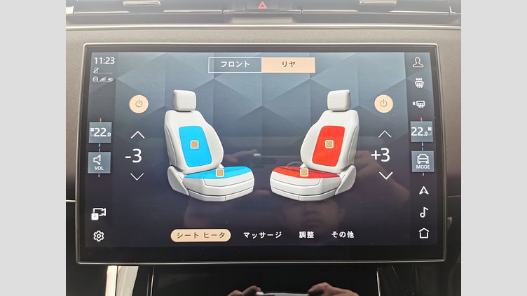 2024 認定中古車 Land Rover Range Rover Sport ベロシティブルー - グロスフィニッシュ P550eプラグインハイブリッド（ガソリン） スタンダードホイールベース Autobiography