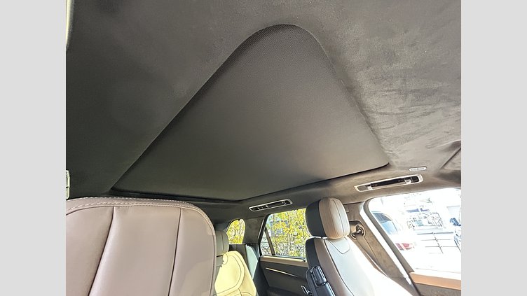 2024 認定中古車 Land Rover Range Rover Sport ジオラグリーン P550eプラグインハイブリッド（ガソリン） スタンダードホイールベース Autobiography