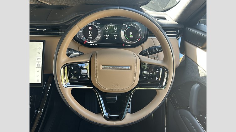 2024 認定中古車 Land Rover Range Rover Sport ジオラグリーン P550eプラグインハイブリッド（ガソリン） スタンダードホイールベース Autobiography