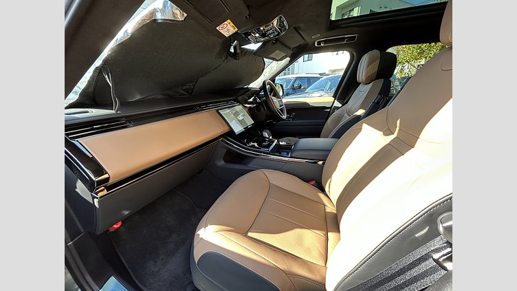 2024 認定中古車 Land Rover Range Rover Sport ジオラグリーン P550eプラグインハイブリッド（ガソリン） スタンダードホイールベース Autobiography