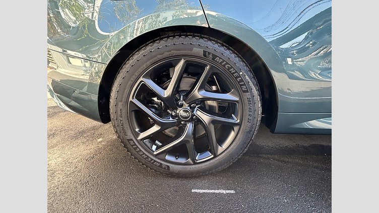 2024 認定中古車 Land Rover Range Rover Sport ジオラグリーン P550eプラグインハイブリッド（ガソリン） スタンダードホイールベース Autobiography