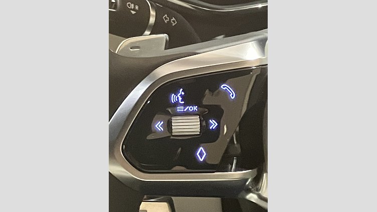 2023 認定中古車 Jaguar F-Pace ウルトラブルー P550 AWD（オートマチック） SVR