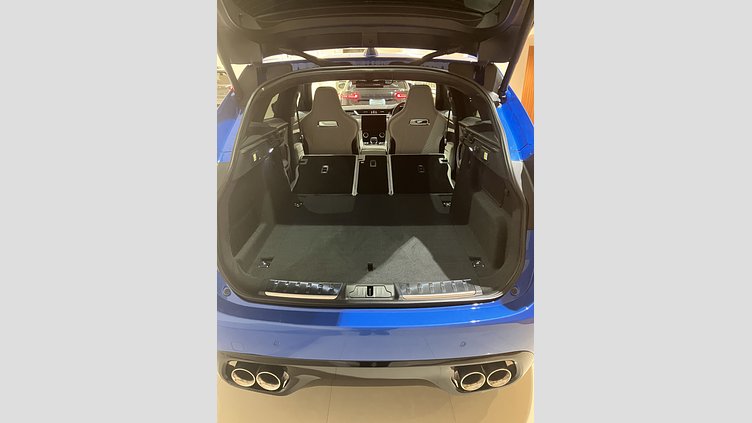 2023 認定中古車 Jaguar F-Pace ウルトラブルー P550 AWD（オートマチック） SVR