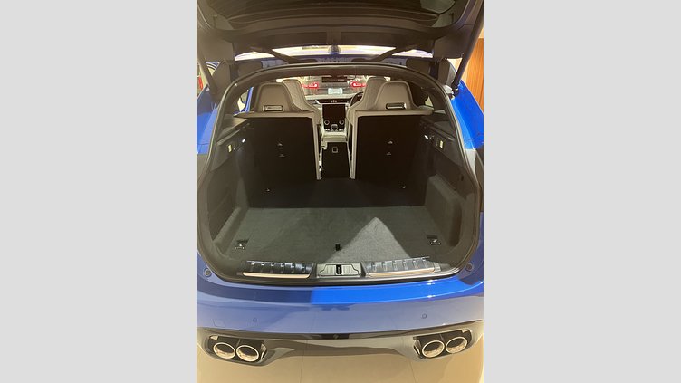 2023 認定中古車 Jaguar F-Pace ウルトラブルー P550 AWD（オートマチック） SVR