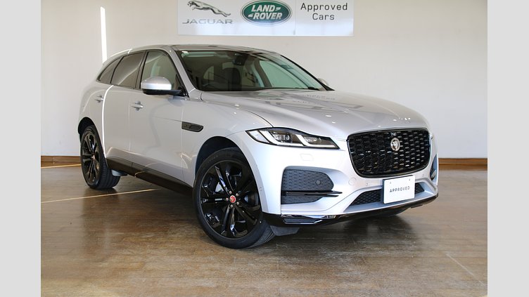2024 認定中古車 Jaguar F-Pace ハクバシルバー D204 AWD（オートマチック）MHEV S