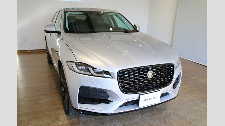 2024 認定中古車 Jaguar F-Pace ハクバシルバー D204 AWD（オートマチック）MHEV S