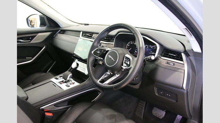 2024 認定中古車 Jaguar F-Pace ハクバシルバー D204 AWD（オートマチック）MHEV S