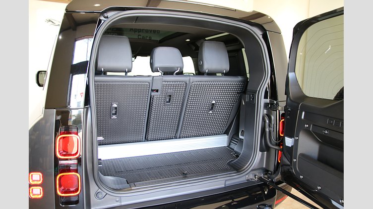 2024 認定中古車 Land Rover Defender 90 カルパチアングレイ D300 AWD（AT） X-DYNAMIC HSE