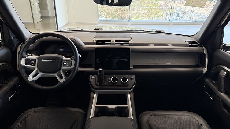 2024 認證中古車 Land Rover Defender 110 Silicon Silver 3.0 litre i6D​ D300 X-Dynamic HSE