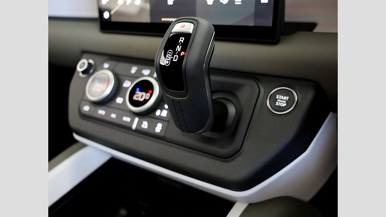 2025 Approved Land Rover Defender 90 Pangea Green AWD D250 S