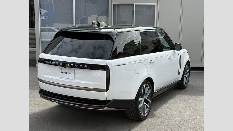 2024 認定中古車 Land Rover Range Rover オストゥーニパールホワイト D300 AWD MHEV（AT） スタンダードホイールベース SE