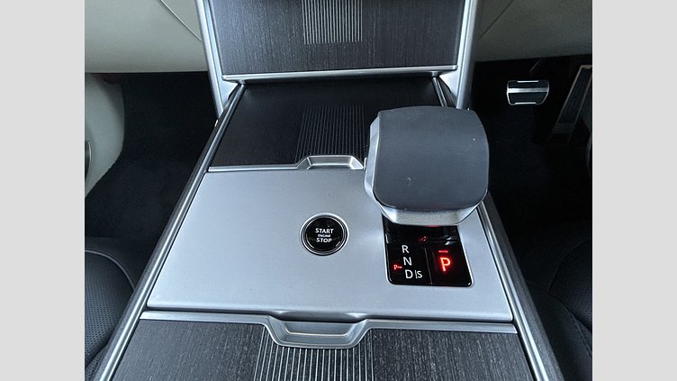 2024 認定中古車 Land Rover Range Rover カルパチアングレイ D300 AWD MHEV（AT） スタンダードホイールベース Autobiography