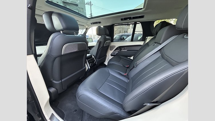 2024 認定中古車 Land Rover Range Rover カルパチアングレイ D300 AWD MHEV（AT） スタンダードホイールベース Autobiography