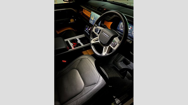 2025 Approved Land Rover Defender 110 Fuji White TBA 110 D350 HSE X-Dynamic