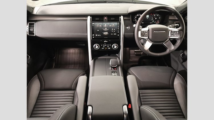 2025 Approved Land Rover Discovery Eiger Grey TBA Discovery D350 Dynamic SE