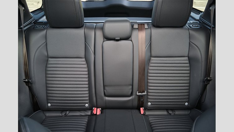 2025 Approved Land Rover Discovery Sport Hakuba Silver P250 Petrol Mild Hybrid Dynamic SE