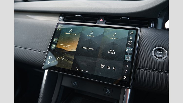 2025 Approved Land Rover Discovery Sport Hakuba Silver P250 Petrol Mild Hybrid Dynamic SE